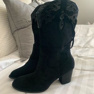 Brand New Sz 9 Western Cowboy Cowgirl Boots Embroidered Round Toe Cowboy Boot